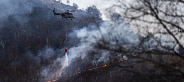 incendio-nel-gambarogno-si-teme-il-vento-tempestoso