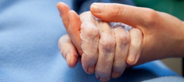 due-anni-di-pandemia-vissuti-dalle-badanti