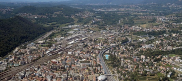 aggregazione-il-distretto-prende-due-strade-parallele