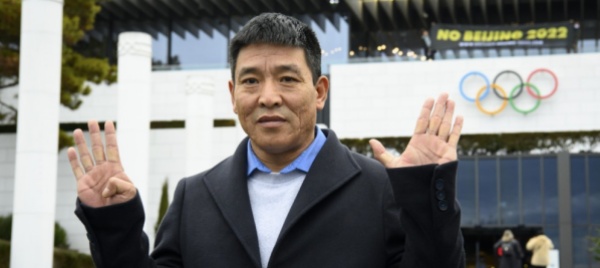 in-svizzera-pro-tibetani-in-piazza-contro-le-olimpiadi-in-cina