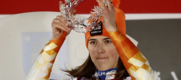 insaziabile-vlhova-tra-i-paletti-stretti-la-migliore-e-lei