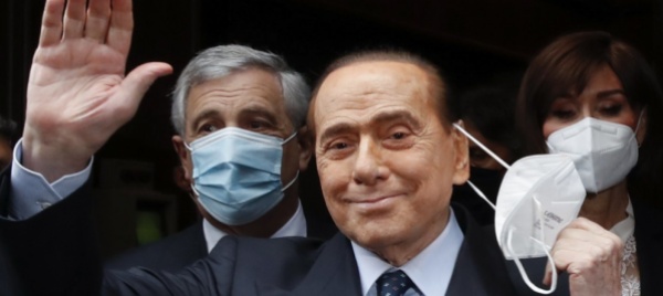 berlusconi-ricoverato-al-san-raffaele-da-giovedi