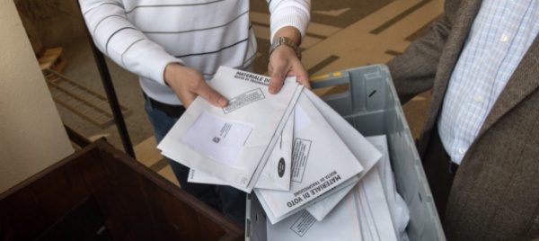 aiuti-ai-media-tendenza-al-voto-verso-il-no