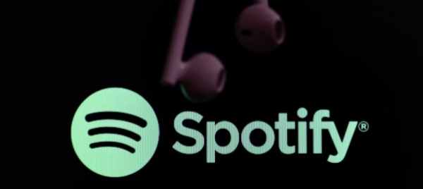 il-vecchio-young-spotify-i-no-vax-e-l-ennesimo-cambiero