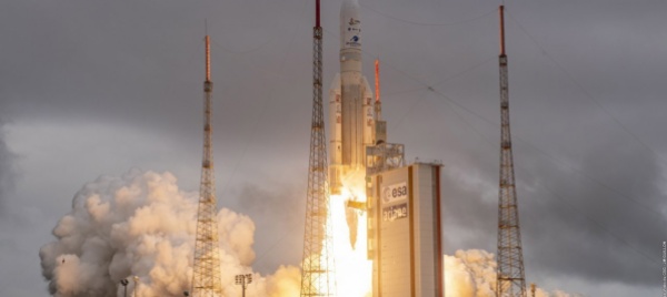 il-telescopio-spaziale-james-webb-e-arrivato-a-destinazione