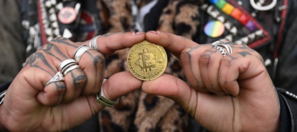 da-meta-anno-si-potranno-pagare-le-multe-in-bitcoin
