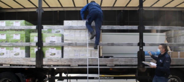 coca-e-un-milione-di-euro-colpaccio-dei-doganieri-a-chiasso