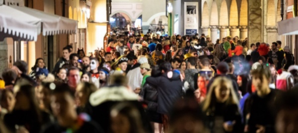 rababar-anticipata-alle-2-la-chiusura-degli-esercizi-pubblici
