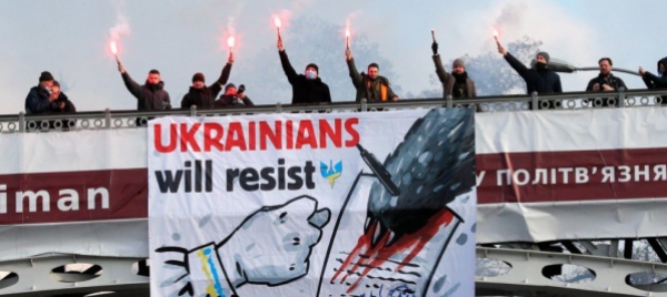 kiev-sospesa-tra-guerra-e-pace
