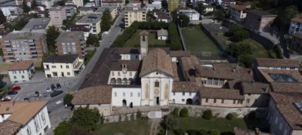 mendrisio-una-performance-al-finissage-di-penck