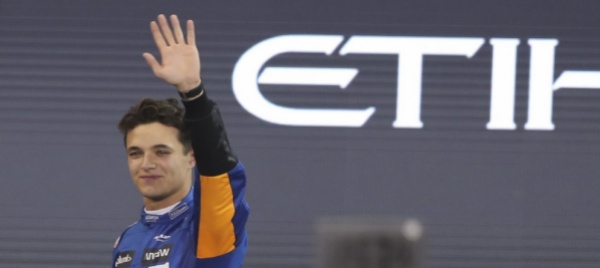 lando-norris-in-mclaren-fino-al-2025