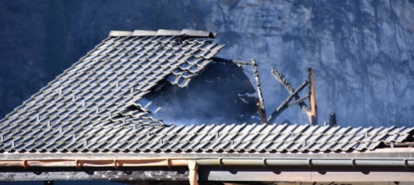 fiamme-nella-notte-in-un-abitazione-a-chiggiogna
