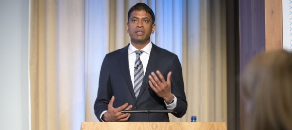 novartis-utile-in-crescita-ma-lo-stipendio-del-ceo-scende