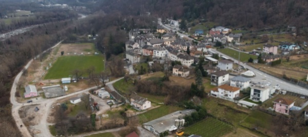 golino-il-paese-aspetta-re-patil