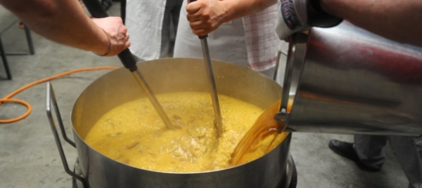 carnevale-di-riva-fra-risotto-e-pollo-al-cestello