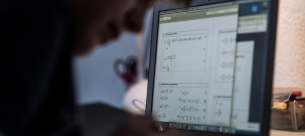 studenti-a-distanza-toccati-nella-mente-e-nel-cuore