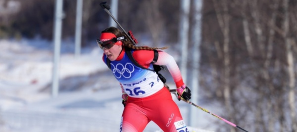 lena-hacki-troppo-imprecisa-al-tiro-nella-12-5-km