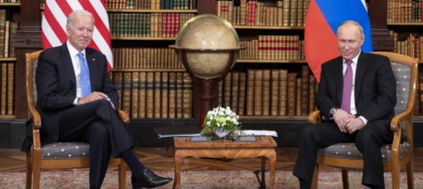 si-di-putin-e-biden-al-vertice-proposto-da-macron