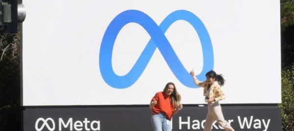 facebook-perde-utenti-per-la-prima-volta-dopo-18-anni