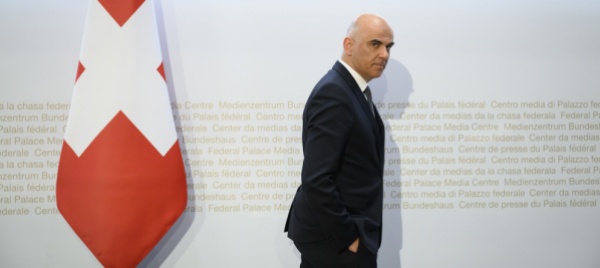 coronavirus-questioni-aperte-e-una-sfida-per-i-cantoni