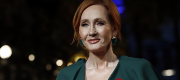putin-cita-la-rowling-sulla-cancel-culture-ma-lei-non-ci-sta