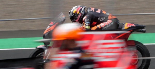 in-indonesia-oliveira-si-impone-su-quartararo-e-zarco