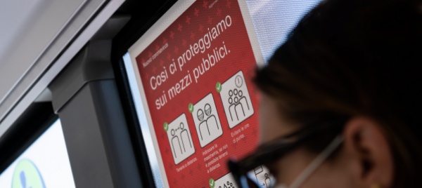 mascherine-servira-tempo-per-togliere-i-cartelli-sui-mezzi