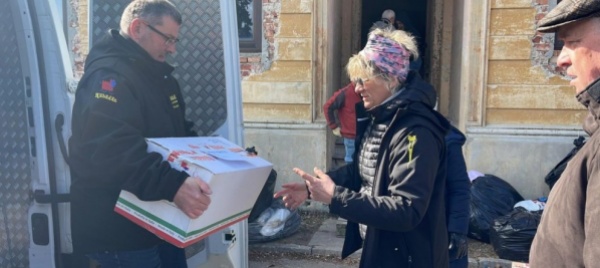 a-destinazione-le-9-3-tonnellate-di-aiuti-partiti-dal-ticino