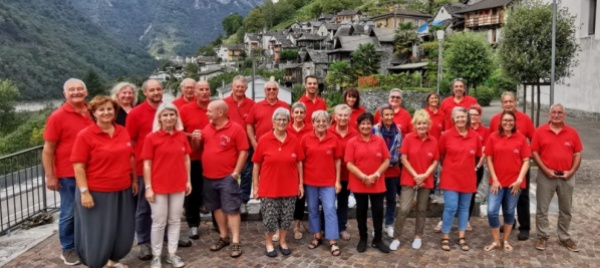 corale-verzaschese-una-festa-in-sede-per-i-primi-30-anni