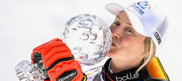 a-tessa-worley-la-coppa-del-mondo-di-gigante