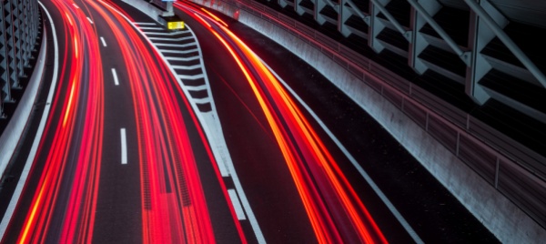 guidare-elettrico-lo-stile-fa-la-differenza