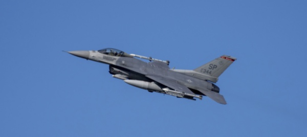 nuovi-jet-in-parlamento-si-morde-il-freno