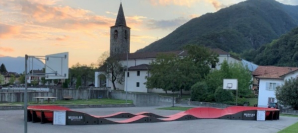 la-pumptrack-fa-tappa-a-monte-carasso-fino-al-3-giugno