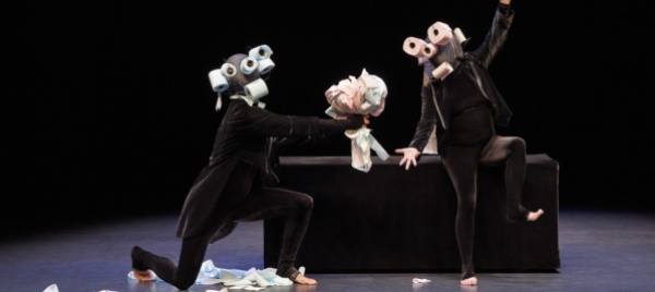 50-years-al-lac-i-mummenschanz-dietro-la-maschera