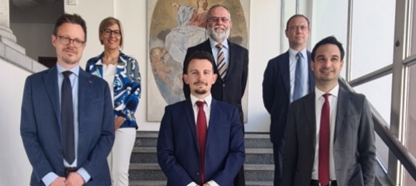 ursula-z-blin-e-nicola-borga-hanno-giurato-fedelta-alla-legge