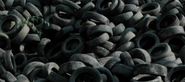 pneumatici-ticinesi-abbandonati-in-italia-c-e-un-nome