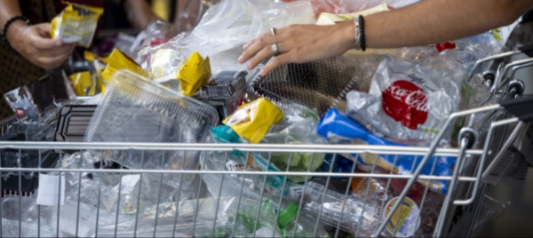 locarno-una-serata-su-plastiche-miste-e-sammelsack
