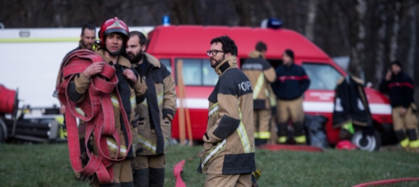 domato-l-incendio-in-bassa-leventina