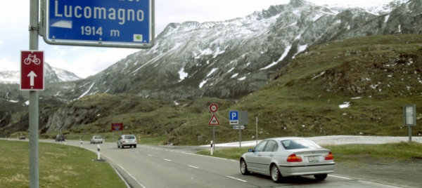 chiusura-di-un-tratto-della-strada-del-lucomagno