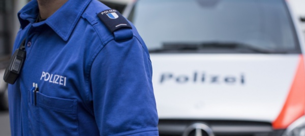 bimba-travolta-da-un-auto-sulle-strisce-ferite-serie-per-lei