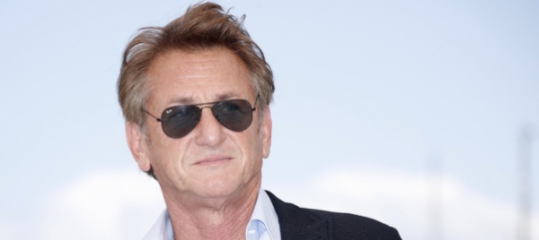 sean-penn-ho-pensato-d-impugnare-le-armi-contro-la-russia