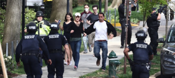 sparatoria-a-washington-morto-il-presunto-autore-4-i-feriti