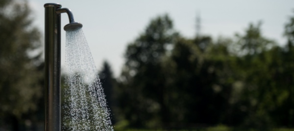 poca-acqua-a-prato-leventina-vietato-riempire-le-piscine