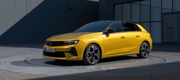 opel-astra-nuovo-corso-convincente