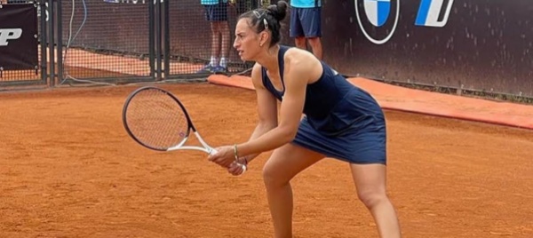 vince-buzarnescu-ex-top-20-bandecchi-saluta-il-roland-garros