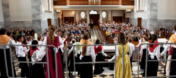 calicantus-al-festival-dei-cori-svizzeri-e-per-keller-sutter