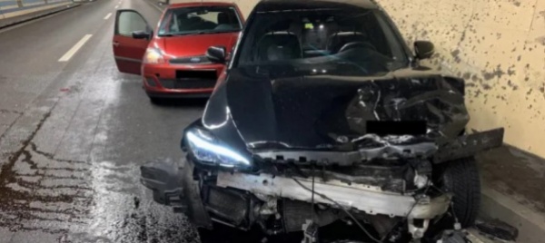 a-229-km/h-nel-tunnel-del-gubrist-ecco-l-atto-d-accusa