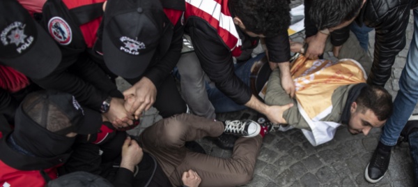 istanbul-scontri-alla-manifestazione-della-festa-del-lavoro
