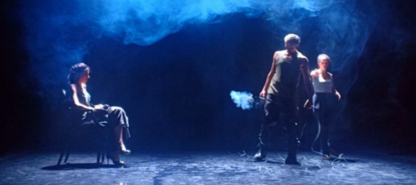 al-teatro-foce-c-e-la-fine-del-mondo