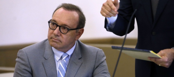 gran-bretagna-kevin-spacey-incriminato-per-aggressione-sessuale